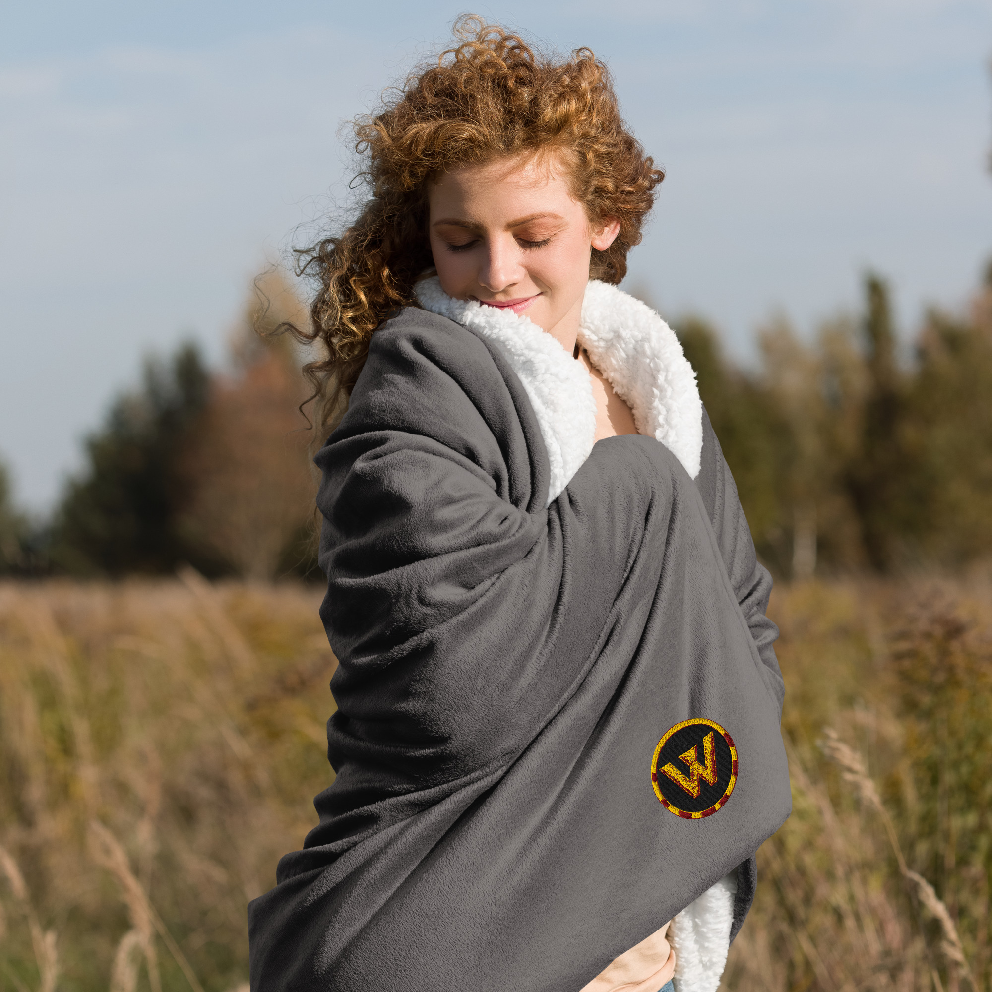 webster premium sherpa blanket