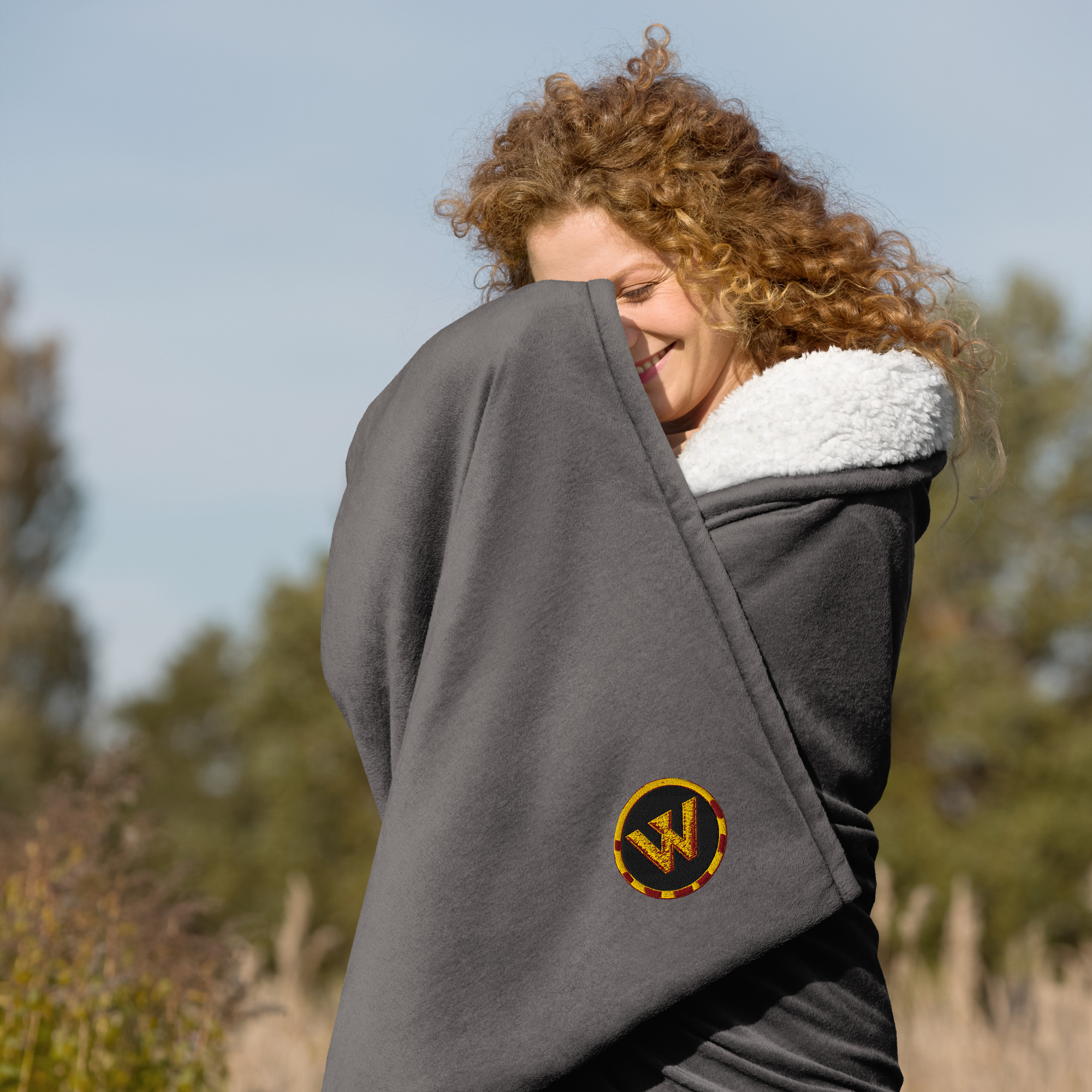 webster premium sherpa blanket